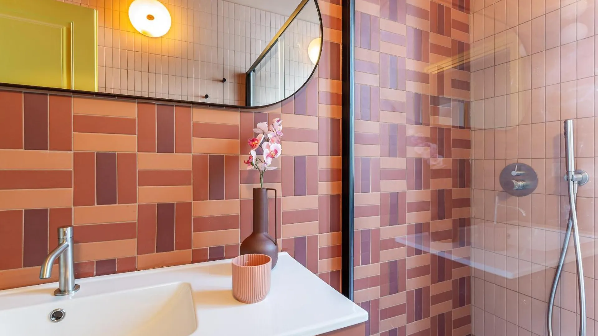 Iflat Colorful New Apartment In Esquilino Rome Italy