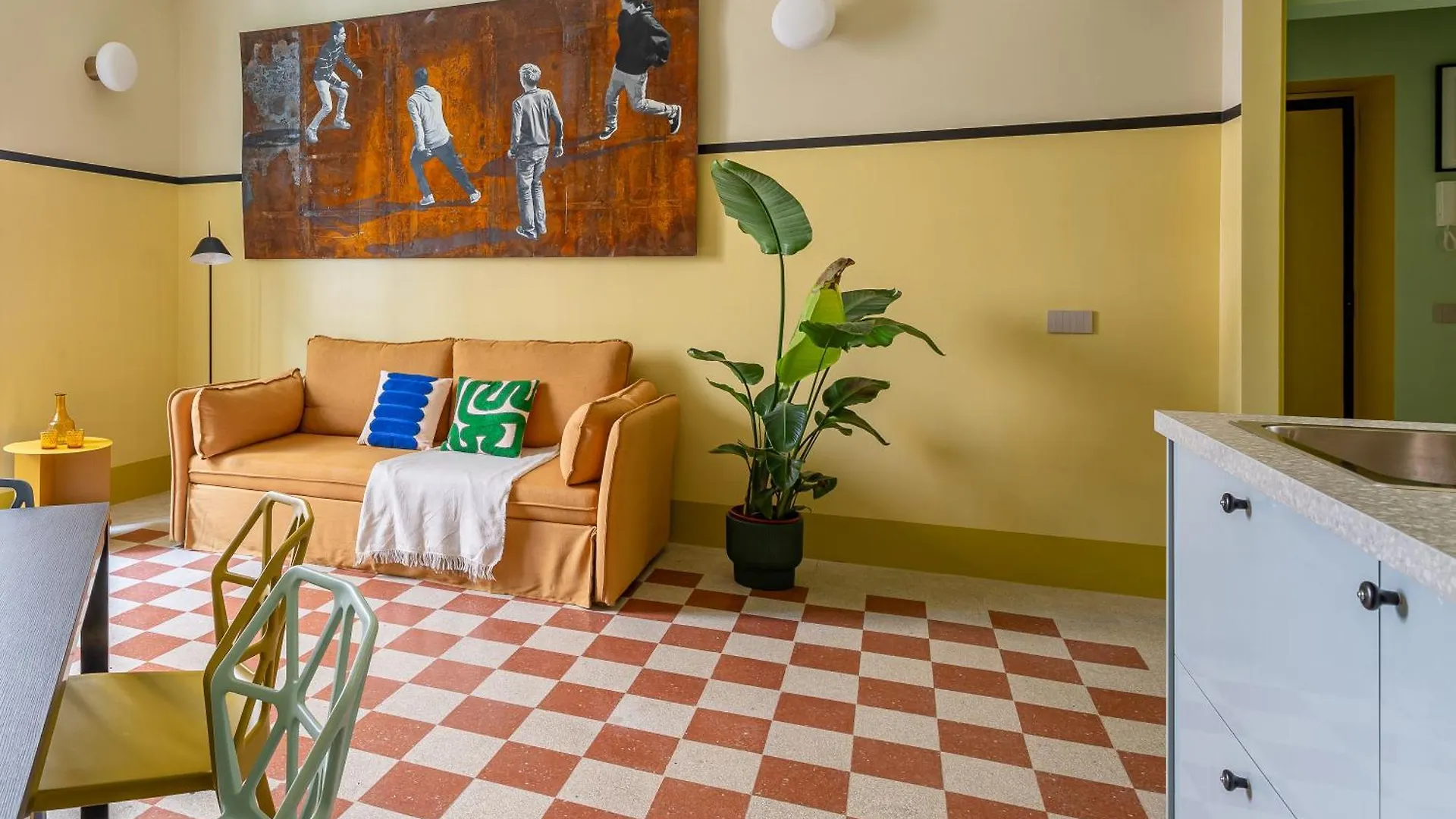 Iflat Colorful New Apartment In Esquilino Rome Italy