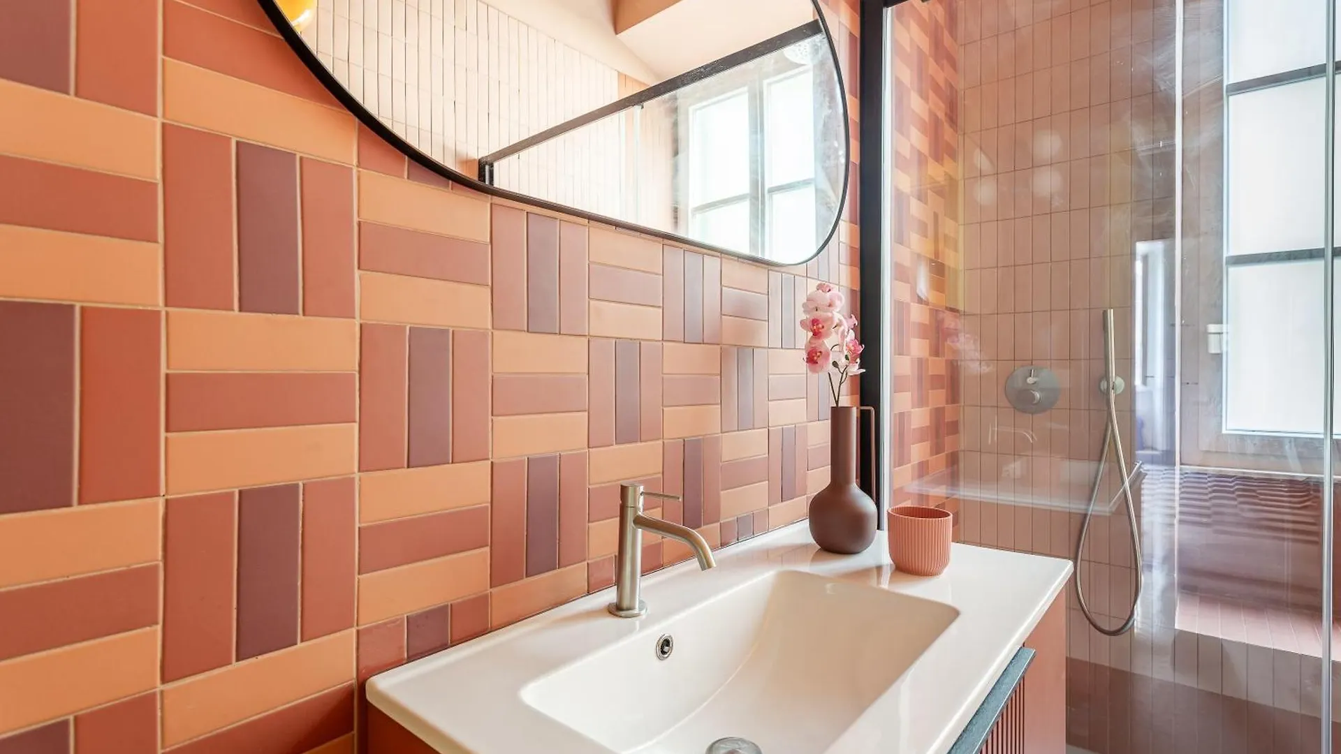 Iflat Colorful New Apartment In Esquilino Rome