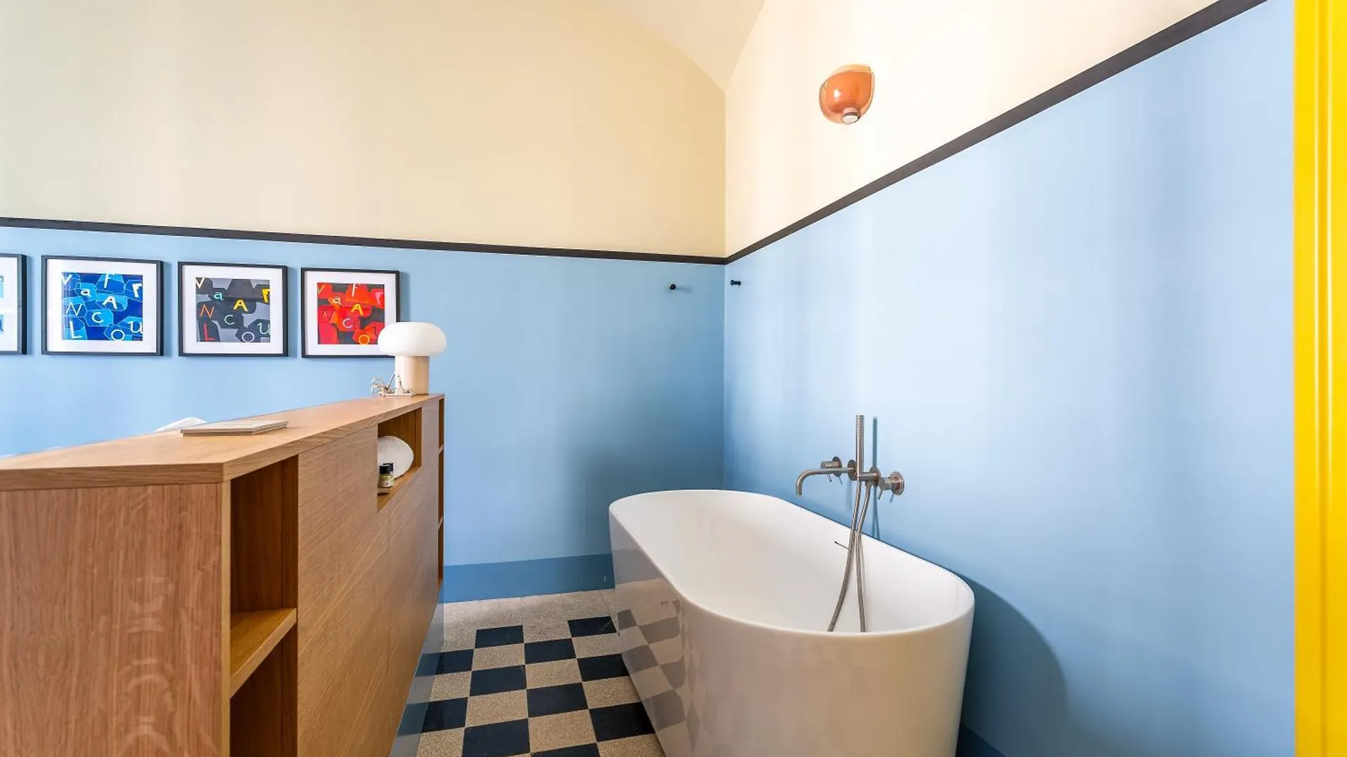 Iflat Colorful New Apartment In Esquilino Rome