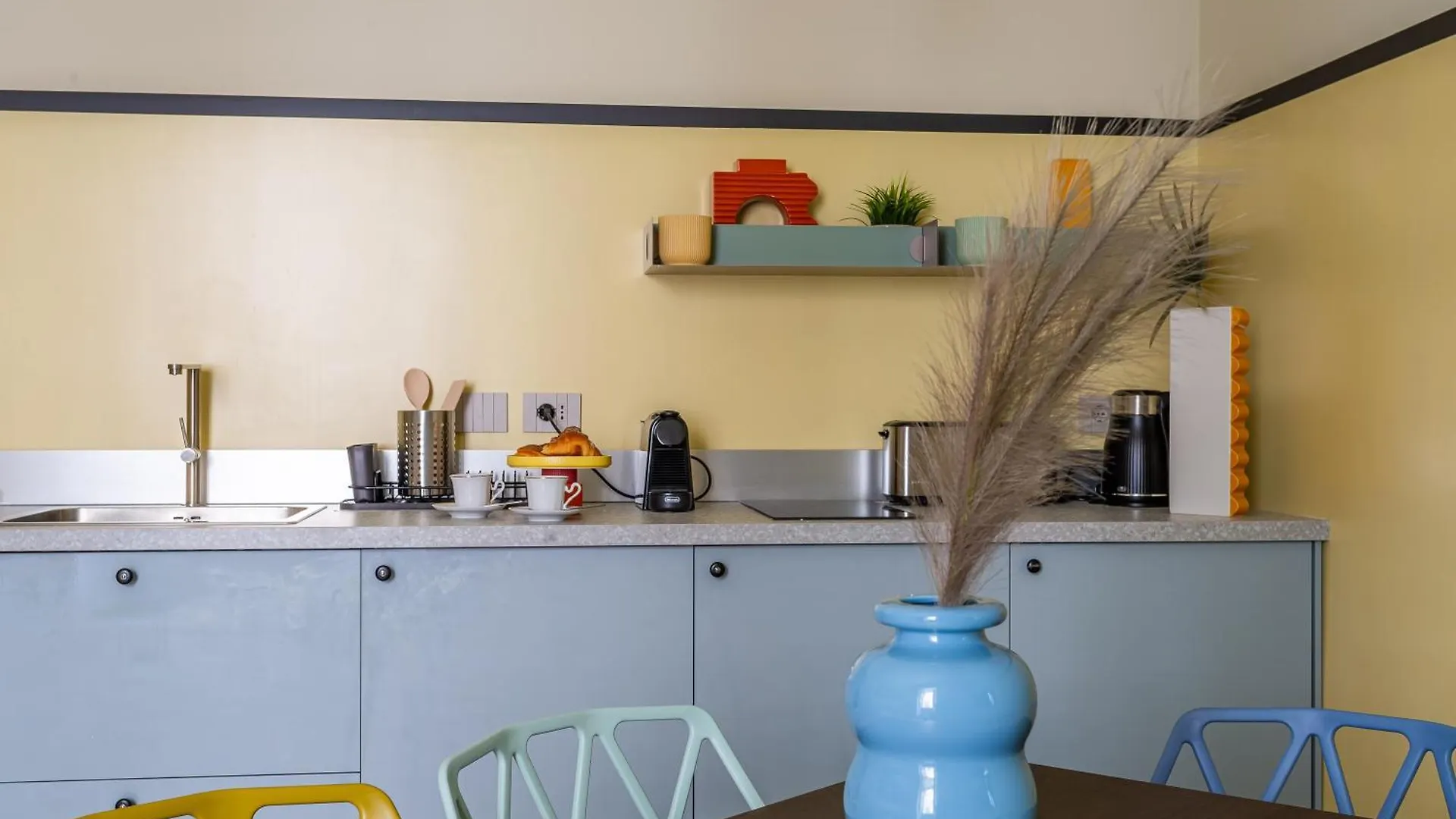Iflat Colorful New Apartment In Esquilino Rome Italy